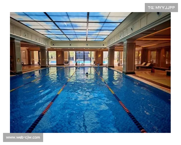 社区游泳赛现九旬选手，创最高龄参赛纪录