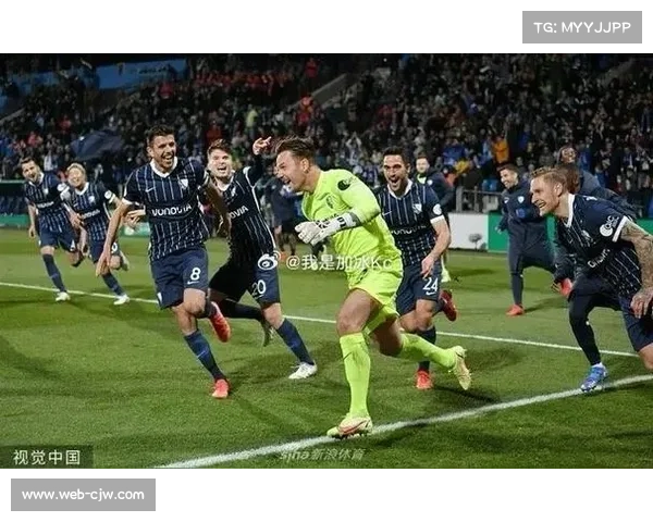 霍芬海姆五连胜势头遭终结，十人应战不敌卫冕冠军