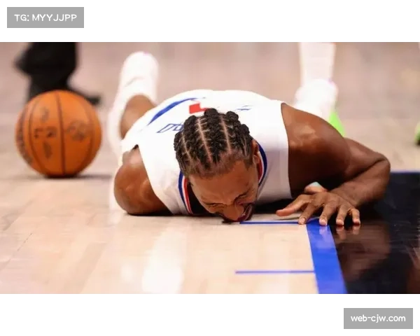 快船99-118不敌马刺，伦纳德20+8难阻球队连败